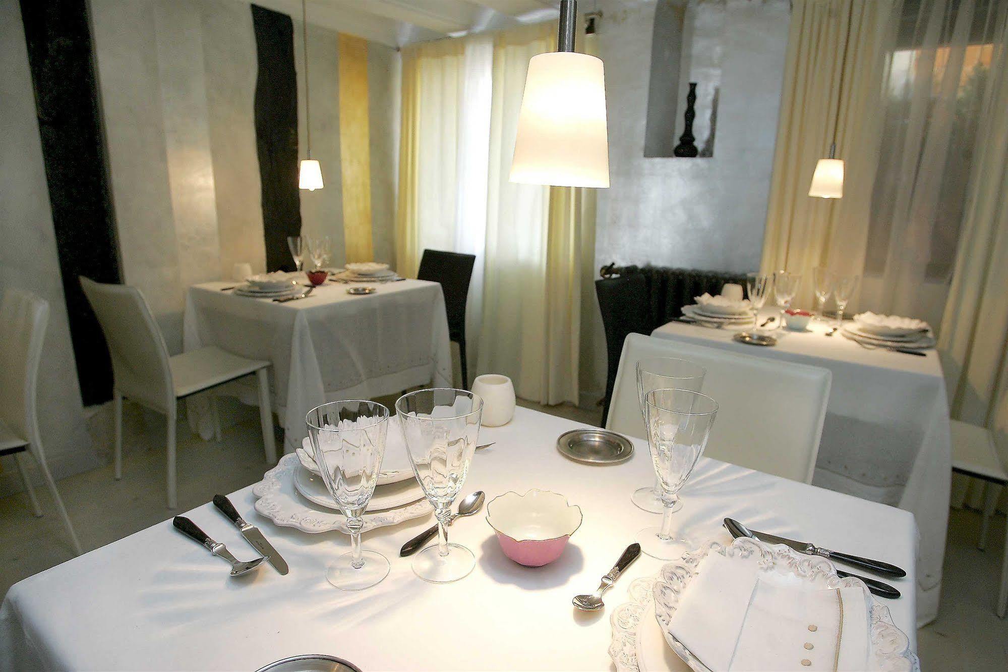 Hotel Boutique Valle de Oca Villanasur-Río de Oca Extérieur photo