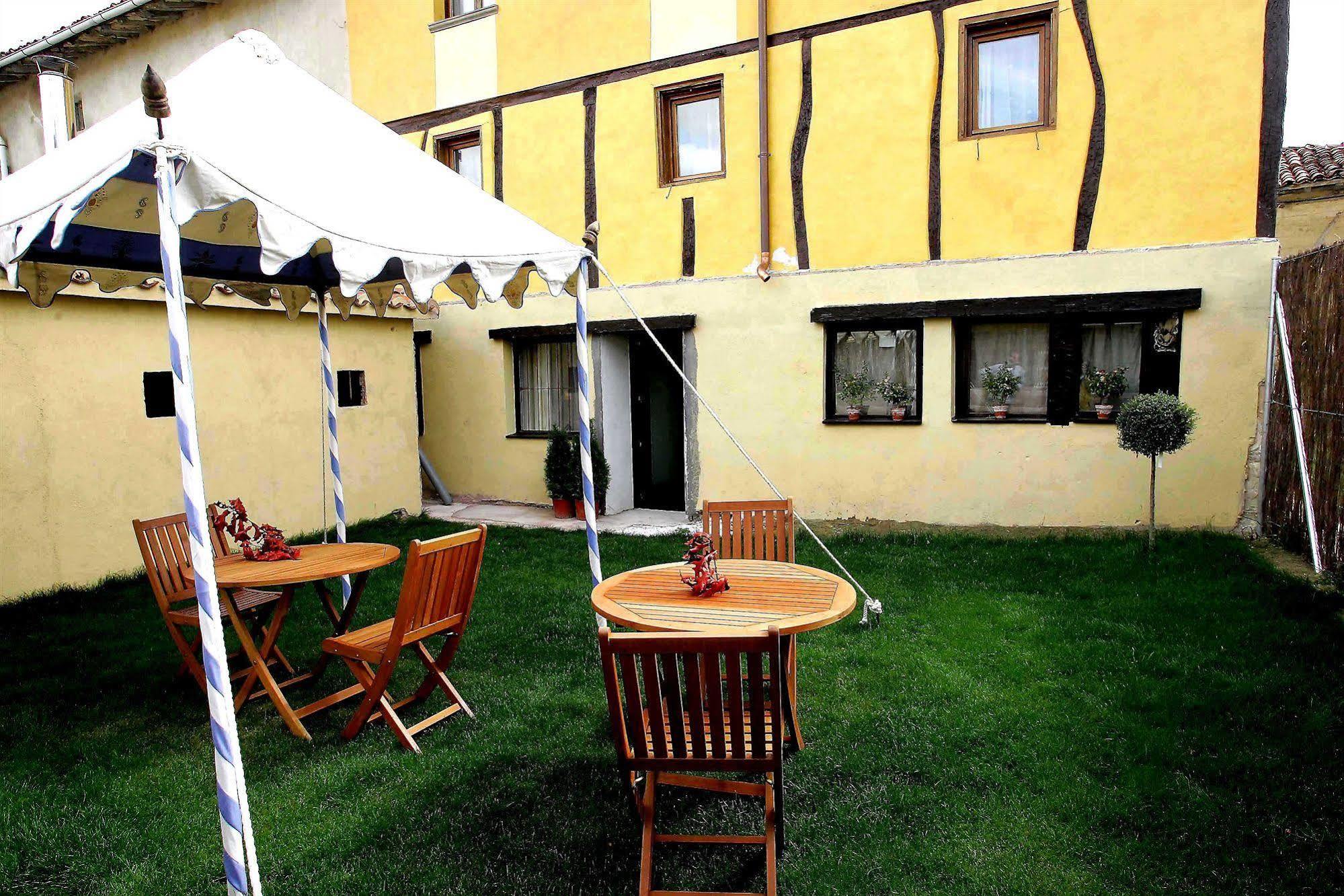 Hotel Boutique Valle de Oca Villanasur-Río de Oca Extérieur photo